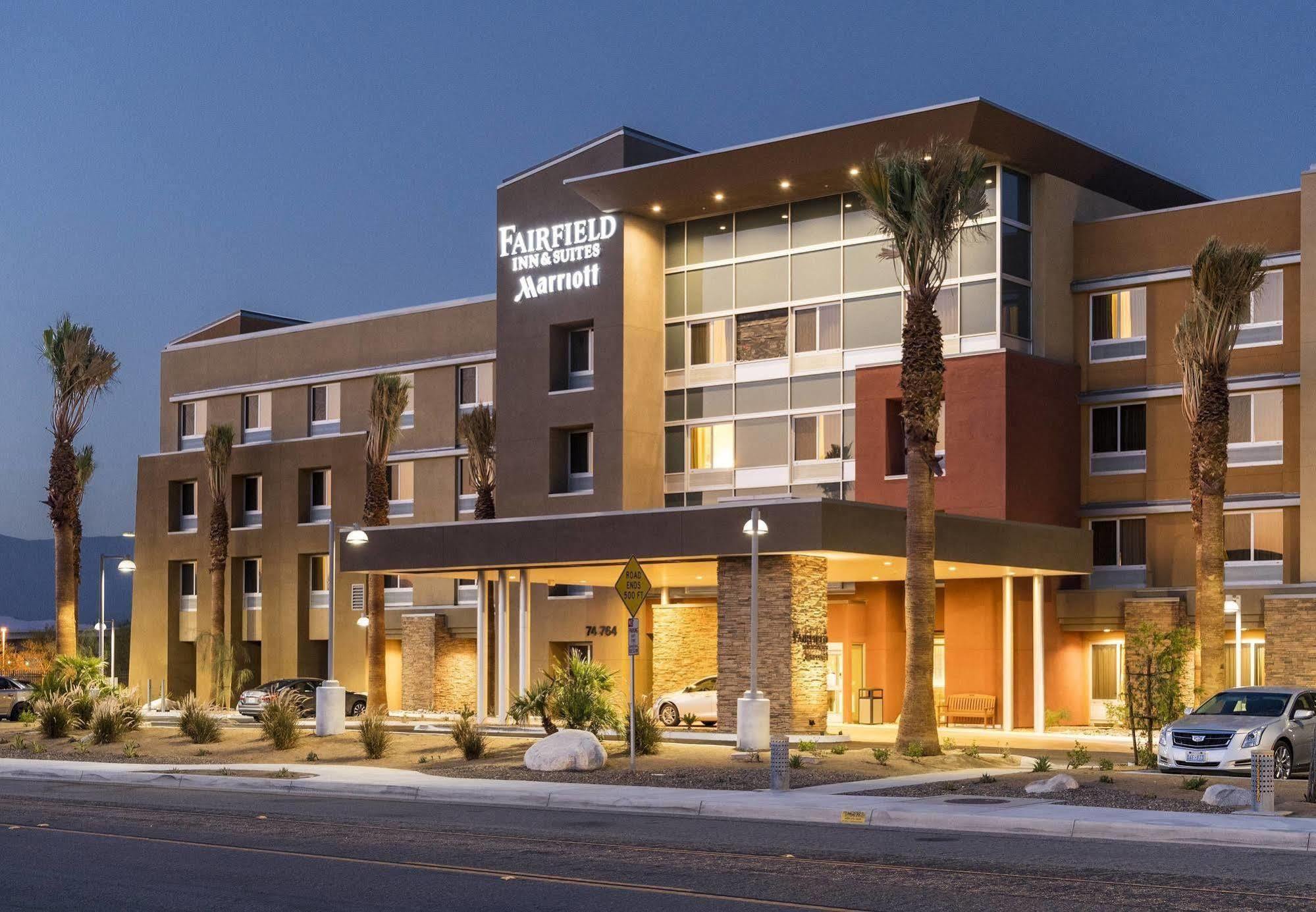 Fairfield By Marriott Inn & Suites Palm Desert Coachella Valley Екстериор снимка